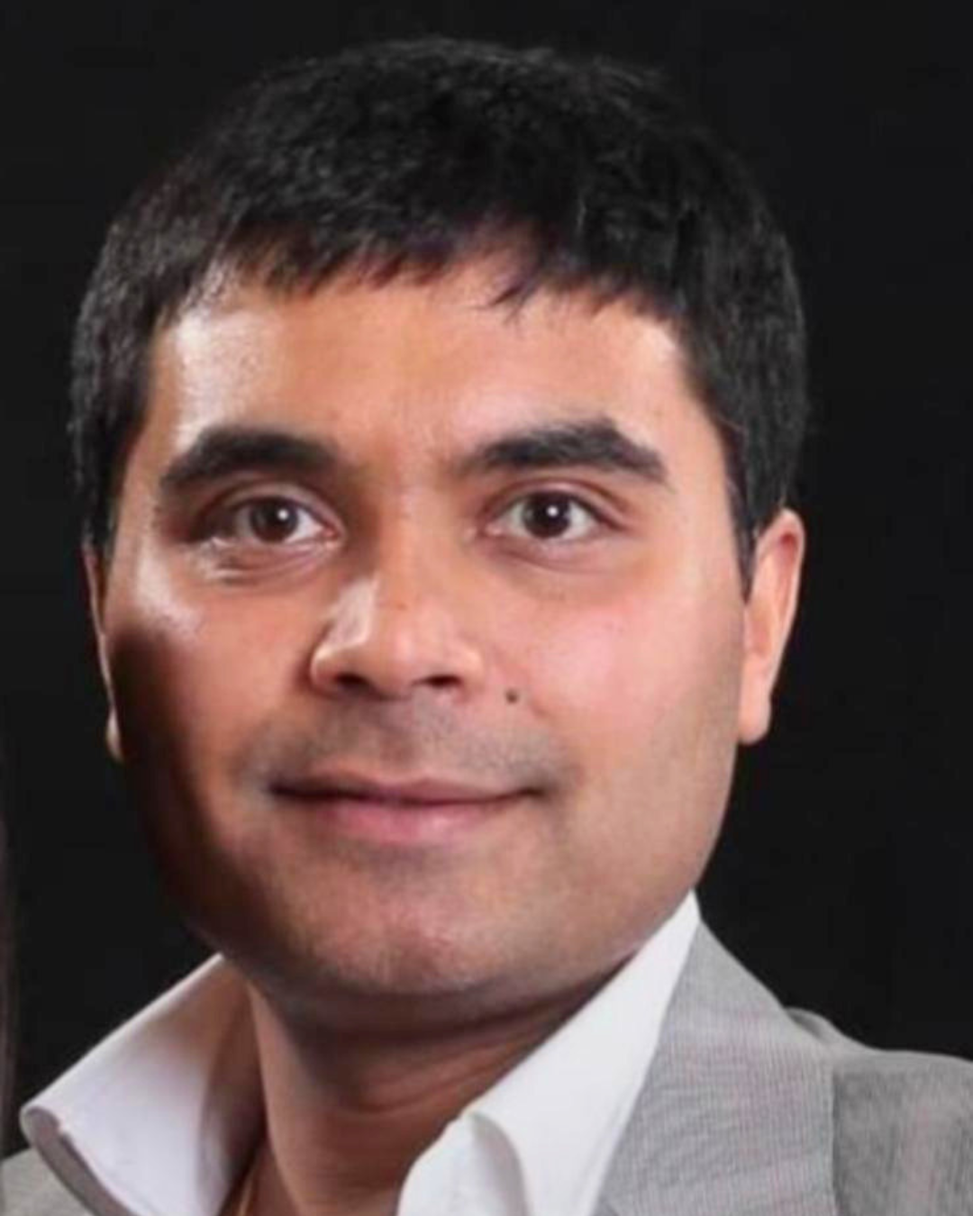 Dr Pramod Sabharwal at Dental Perfection
